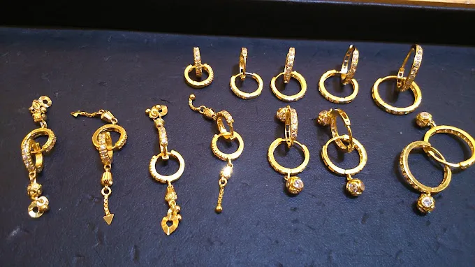Mahajan, Prabhu Jewellery Company.